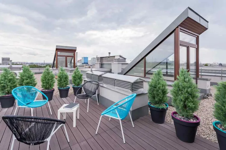 Pose de terrasse en bois éxotique, Oyonnax, Maxime Charpente et Fils
