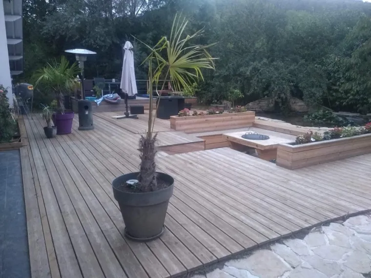 Création d'une terrasse en bois sur mesure à Izernore, Oyonnax, Maxime Charpente et Fils